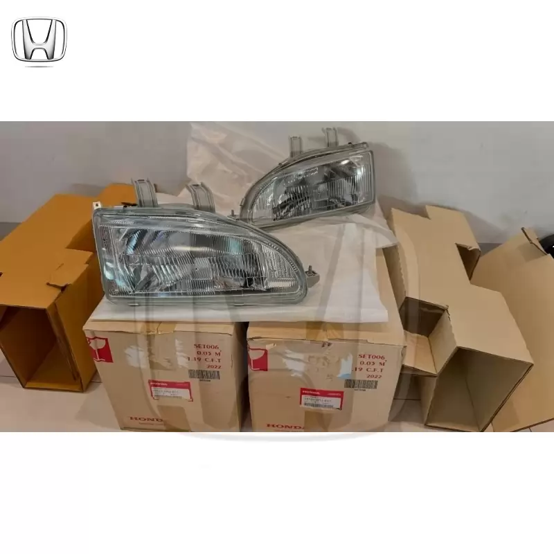 Brand new 92-95 Civic EG Genuine Headlights.