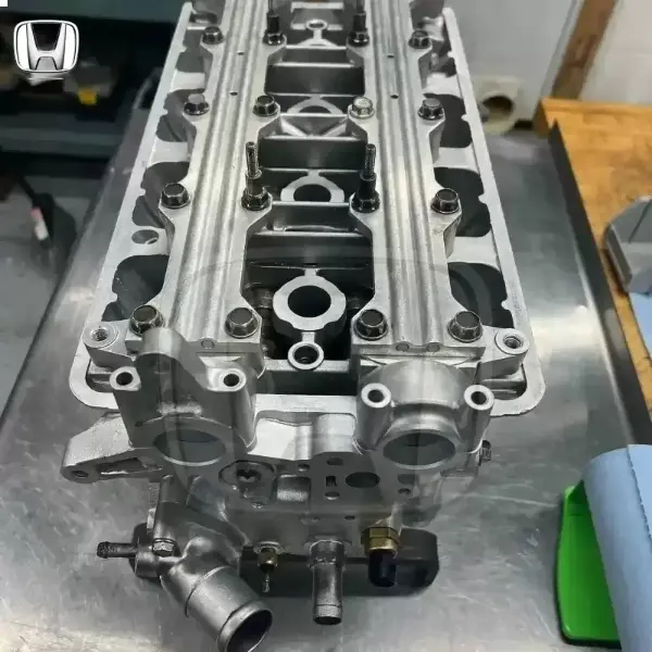 Honda B series head with a full Gspmachining Package!