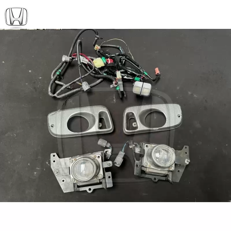 Forsale! Oem EG6 Stanley foglights Great used condition  Oem harness included.