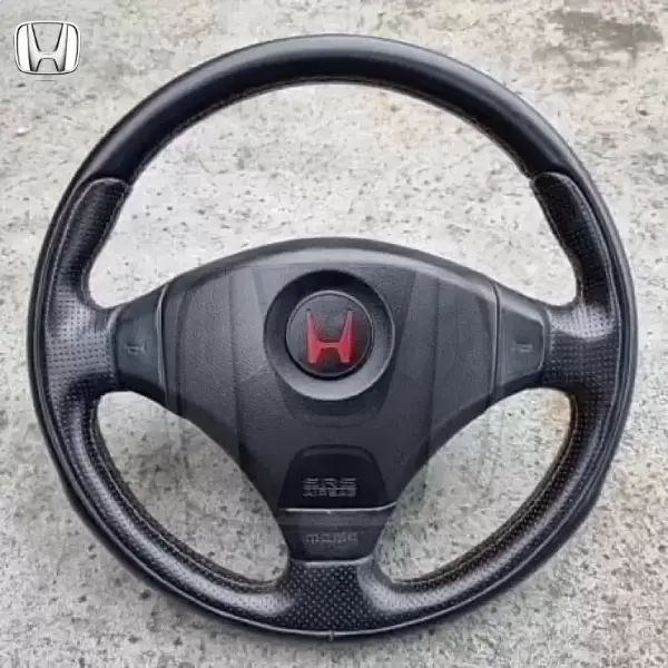 Honda Civic Type R EK9 MOMO Steering Wheel